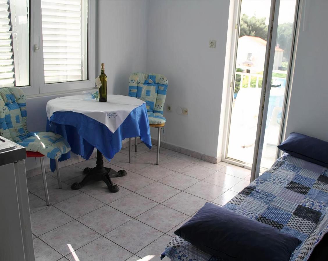 Apartmani Anitas Gradac  Exteriér fotografie